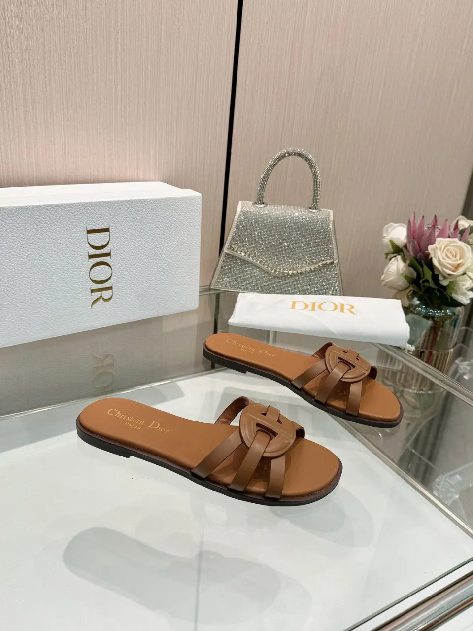 👟👟Ex-factory price 340👟👟 Dior new model, 9 colors available, cowhide fabric, code number 35-42, leather sole +40